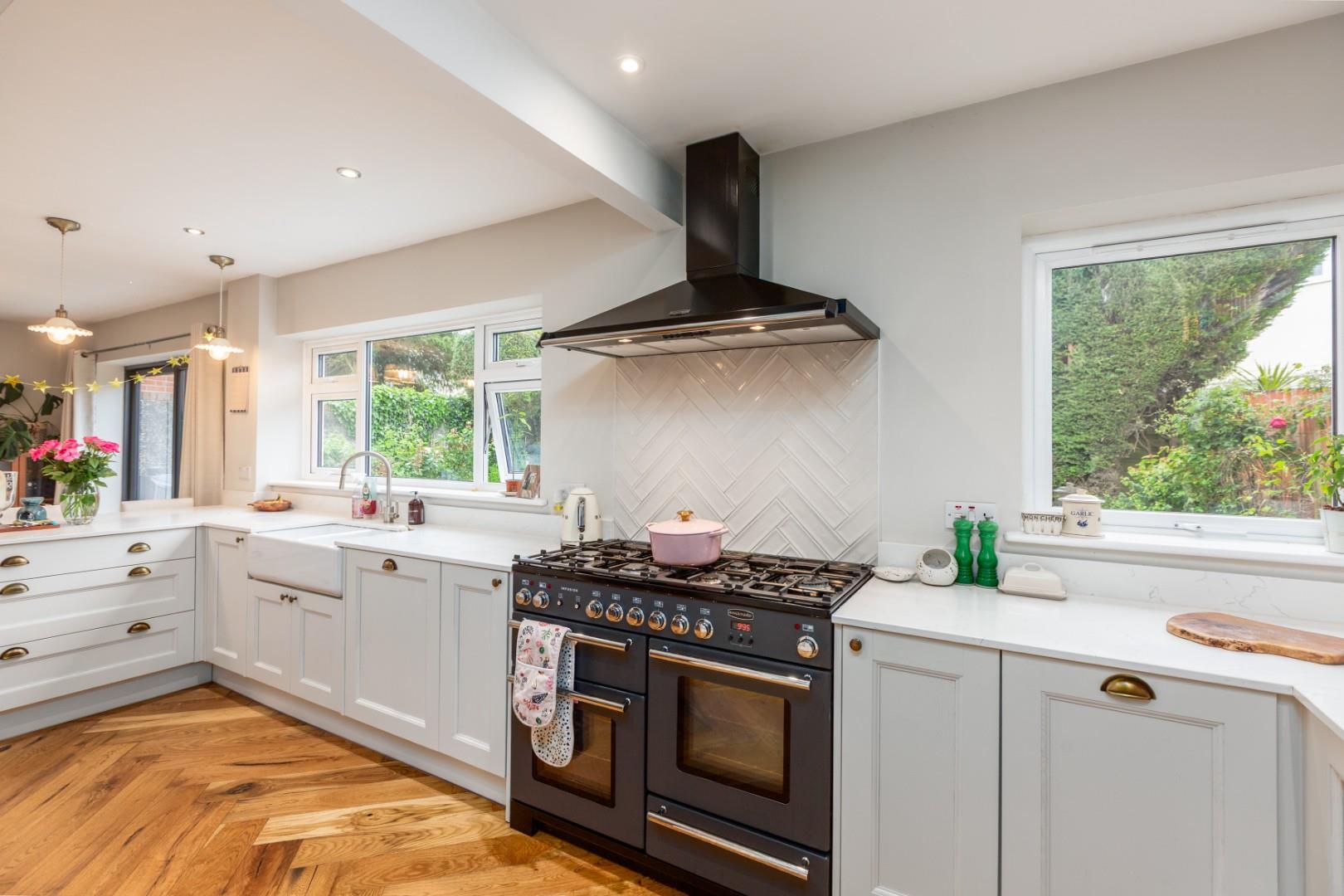 Woollacott Drive, Newton, Swansea, SA3 4RR